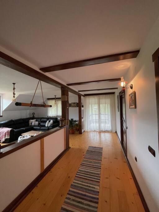 Bradet  Casa La Doi Nuci酒店 外观 照片